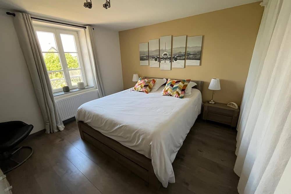 A 15 mn de Metz triplex  spacieux à la campagne avec jardin idéal famille in Chérisey, Metz-Campagne