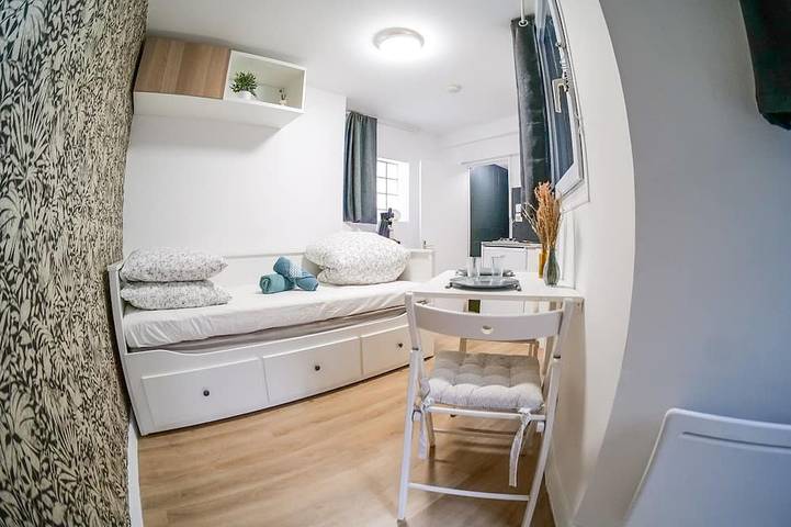 Ganze Wohnung, Comfortable and cozy studio – 2 people – La Doutre district, Angers in Angers, Angers und Umgebung