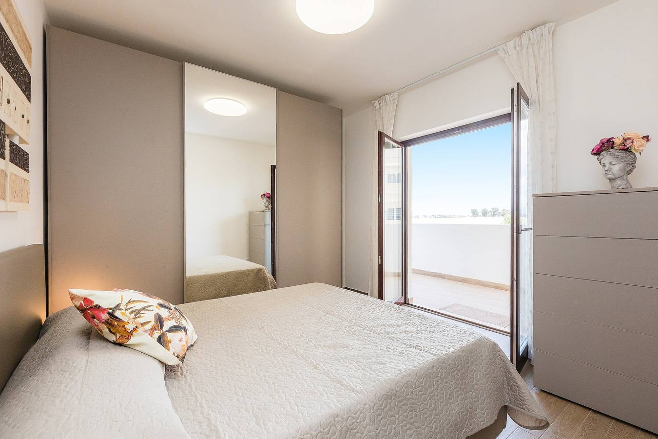 Appartement entier, Appartement "La Casa Di Fonte" avec terrasse privée, Wi-Fi et climatisation in Rome, Province de Rome