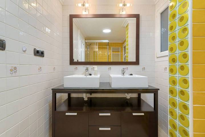Apartamento entero, Apartamento reformado en zona residencial con garaje y wifi in Bilbao, Vizcaya