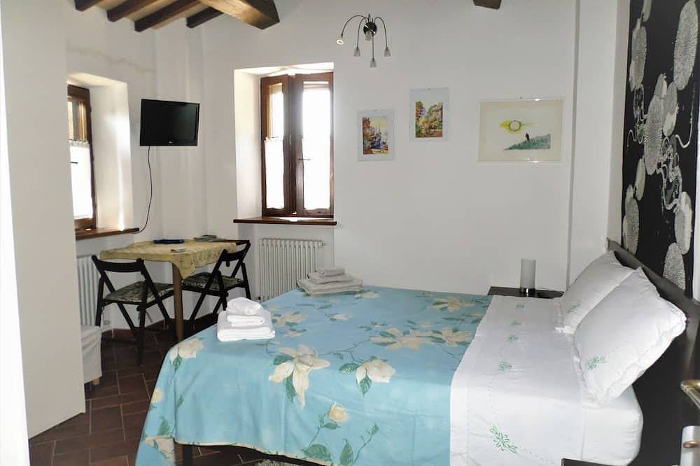 A Bed and Breakfast, in the heart of the Marche region, immersed in the hills in Rosora, Provincia de Ancona
