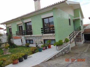 Gîte pour 6 personnes, avec balcon et jardin dans Cortegaça