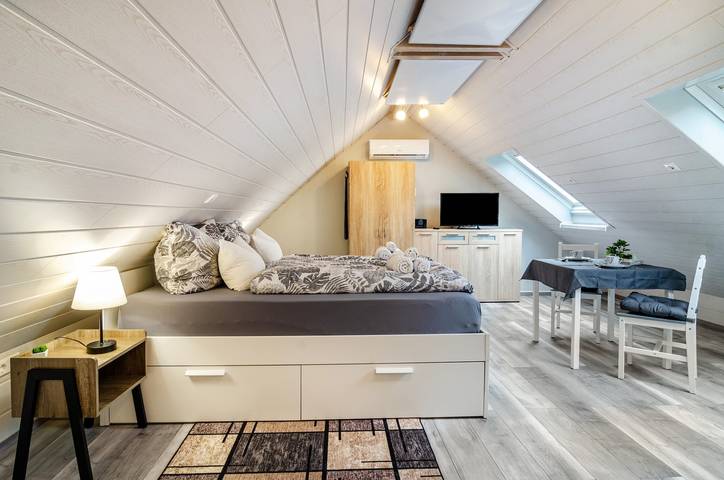 Ganze Wohnung, Gemütliche Ferienwohnung "Opitz" am Bodensee mit Wlan, Garten & Pool in Allensbach, Untersee