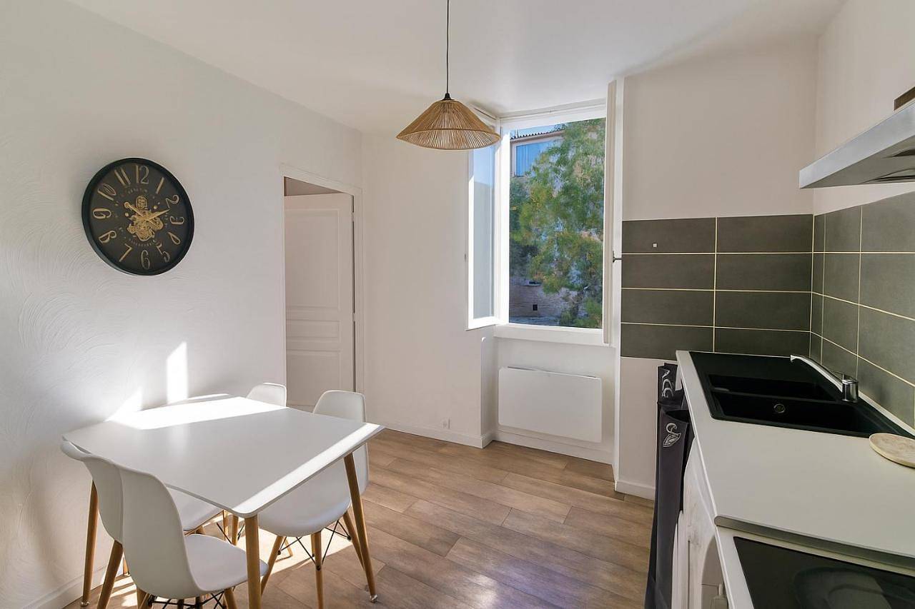 Appartement entier, Charmant T3 en Provence, lumineux et tout confort in Mane, Parc naturel régional du Luberon