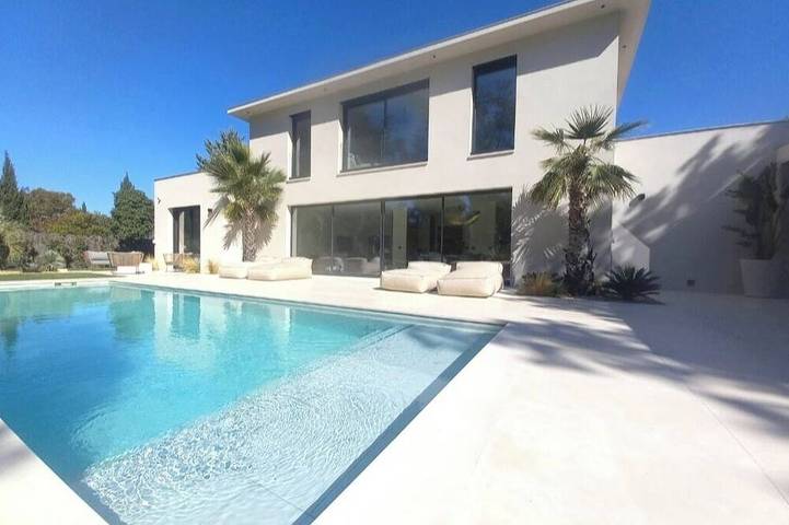 Villa für 6 Personen, mit Garten und Terrasse