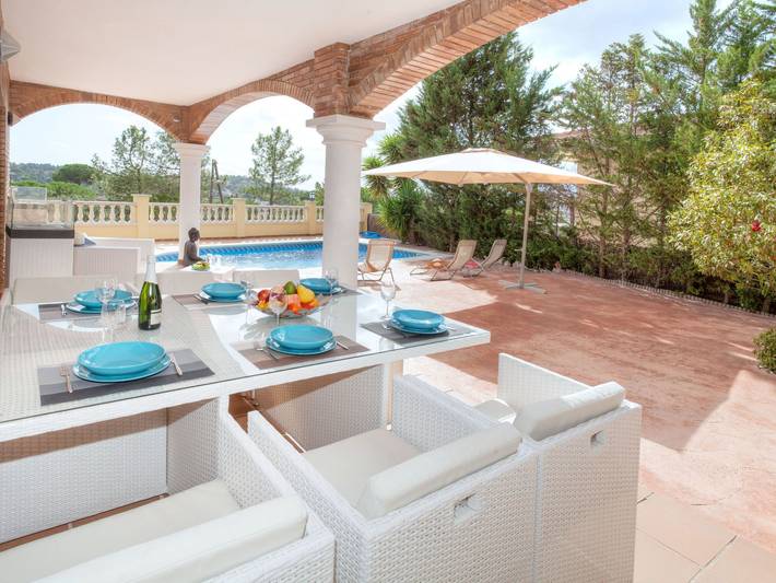 Location de vacances pour 6 personnes, avec jardin et piscine à Lloret de Mar - 2