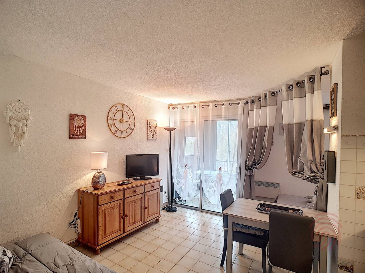 Ganzes Studio, Lamalou Wohnung 1. Stock, Haustiere erlaubt, nahe Zentrum und Thermen in Lamalou-les-Bains, Béziers und Umgebung