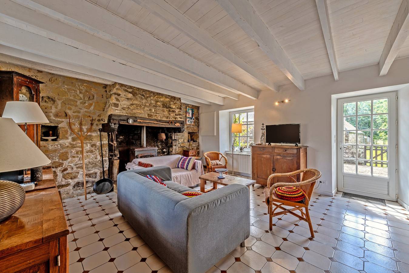 Ferienhaus 'Penn Ar Bed 5kms Des Plages' mit privater Terrasse und eigenem Garten in Crozon, Iroise