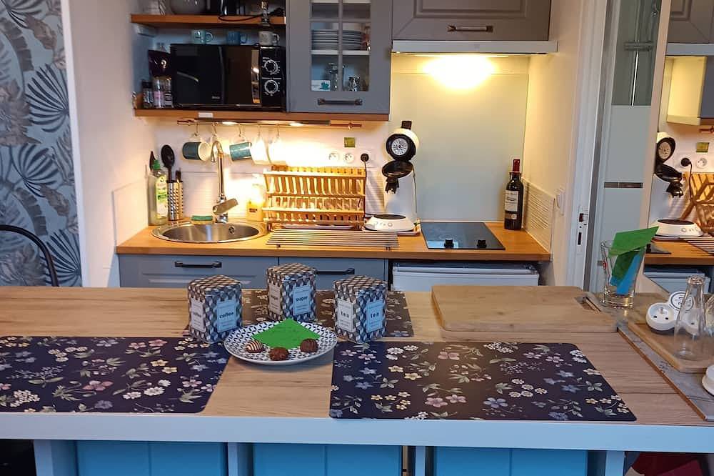 Apartamento entero, Le Mini Loft *** La Suite, Montargis. in Montargis, Región de Montargis