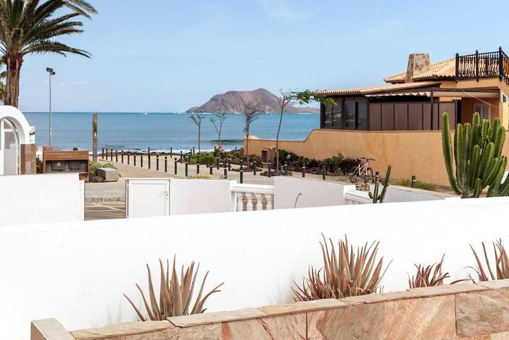 Villa for 6 people, with garden, child-friendly in Corralejo