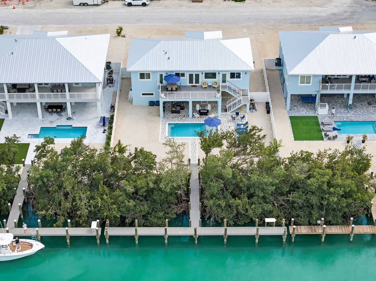 Blue Pearl   Waterfront Oasis w  Pool   70  Dock in Marathon, Monroe County