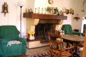 Maison De Vacances pour 16 Personnes dans Lauzès, Parc Naturel Régional des Causses du Quercy, Photo 3