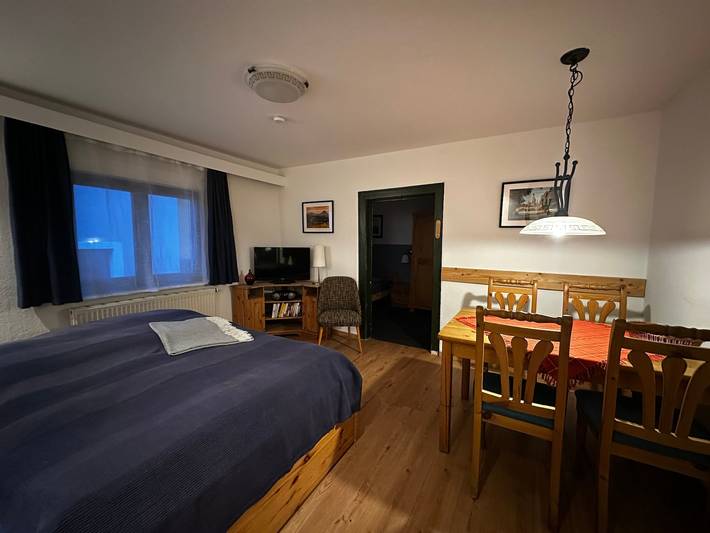 Apartamento vacacional entero, Apartamento de vacaciones para 2 personas con jardín in Dresden-Neustadt, Dresde
