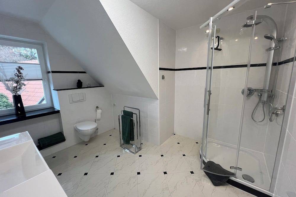 Ganze Wohnung, Ferienwohnung zum Gässchen Basic in Weißenfels, Saale-Unstrut