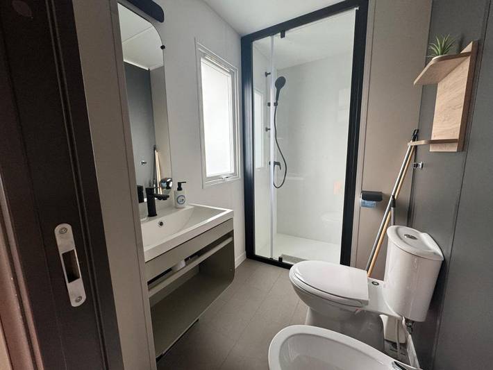 Camping für 6 Personen, mit Garten und Pool in Italienische Riviera - 3