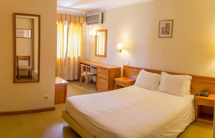 Hôtel pour 2 personnes, avec jardin ainsi que piscine et vue dans Belmonte - 4