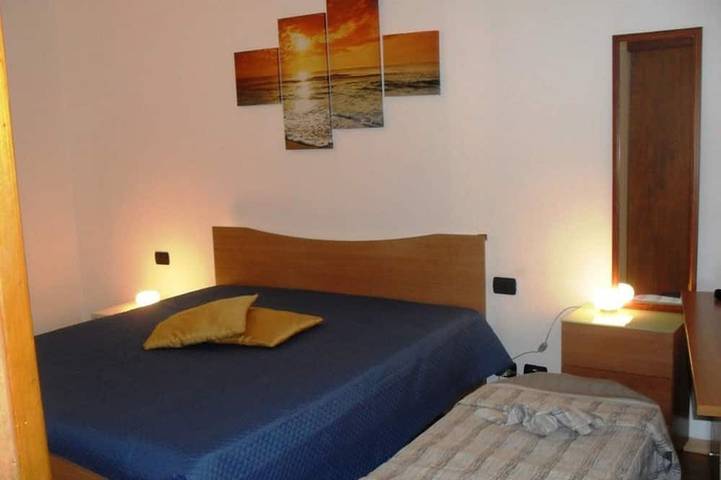 Apartamento entero, Pequeño Apartamento En El Centro 300 Mt Del Puerto Y Estación De Autobuses con Wifi in Trapani, Provincia de Trapani