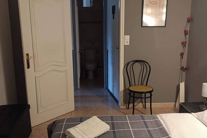 Gîte pour 3 personnes, avec terrasse et jardin, animaux acceptés à Saint-Martin-de-Valgalgues - 3