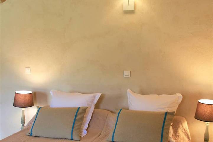 Gîte pour 3 personnes, avec terrasse et jardin, animaux acceptés à Bizanet - 2