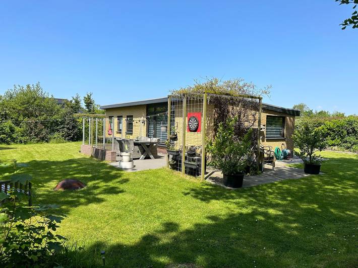 Bungalow für 4 Personen, mit Terrasse und Garten, kinderfreundlich