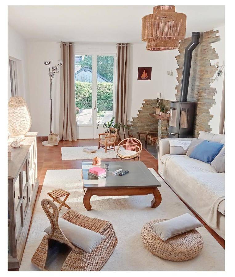 Maison entière, dans village bord de mer, typique & classé in Saint-Suliac, Région de Saint-Malo