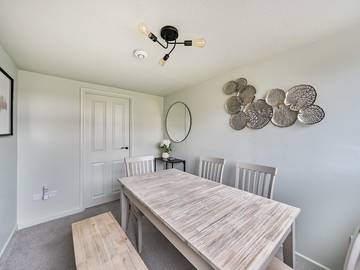 Glamping for 6 People in Oxford, Oxfordshire, Photo 4