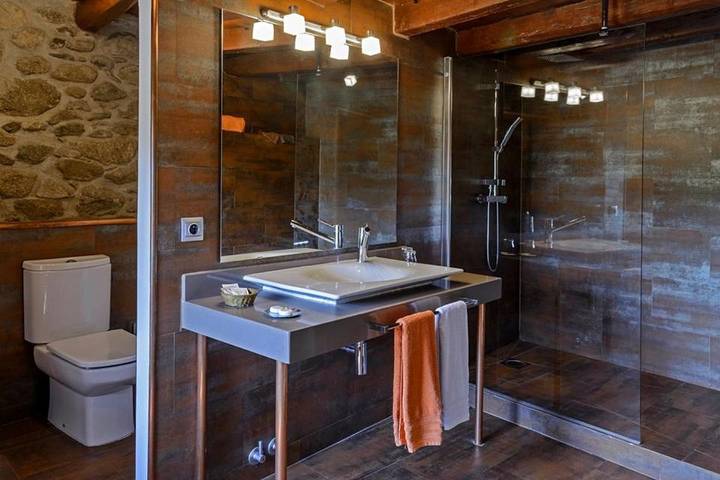 Maison de campagne pour 14 personnes, avec terrasse à Angoustrine-Villeneuve-des-Escaldes - 3