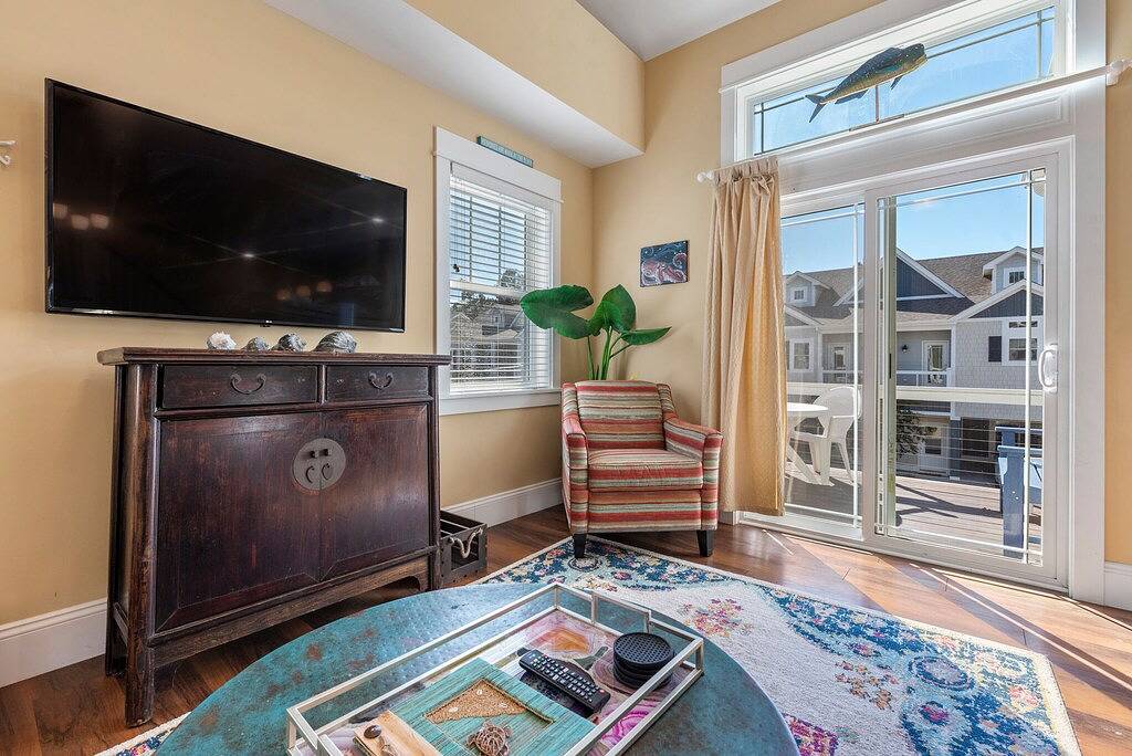 Beachaholic: Rec Room | Pool Access in Corolla, Currituck County