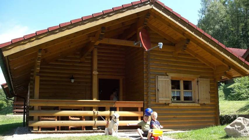Ferienhaus für 5 Personen, mit Garten und Terrasse, mit Haustier in Stamsried