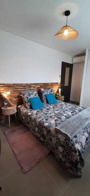 Chambre d’hôte pour 2 personnes, avec jardin dans Folelli