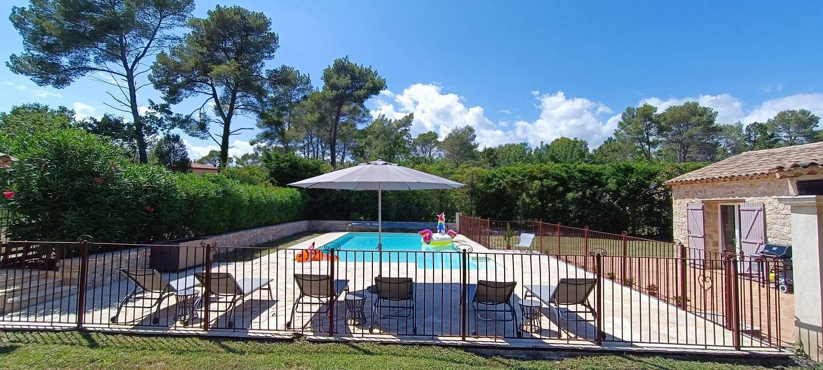 Bergerie en Pierre 33 m² - Climatisée - Grande piscine in Fayence, Région de Draguignan