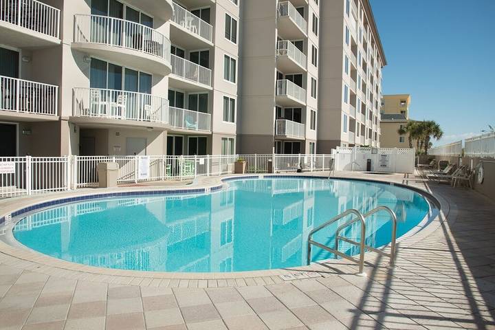 Vacation rental for 6 people, with balcony and hot tub as well as pool in Okaloosa Island