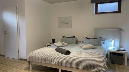 Bungalow für 2 Personen, mit Terrasse und Sauna in der Eifel