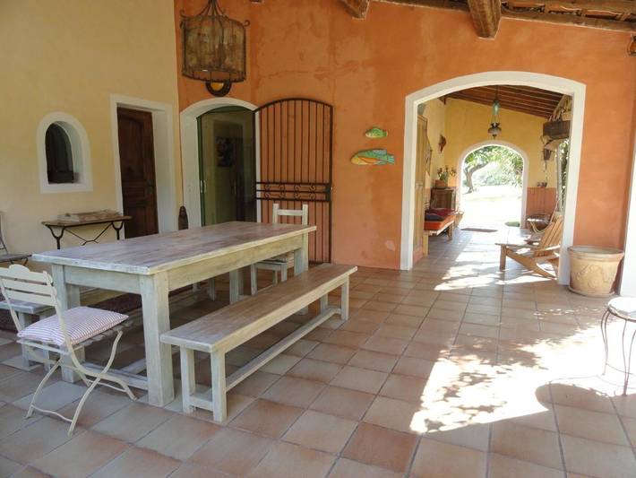 Location de vacances pour 6 personnes, avec vue et sauna ainsi que piscine et jardin à Puget-Ville - 4