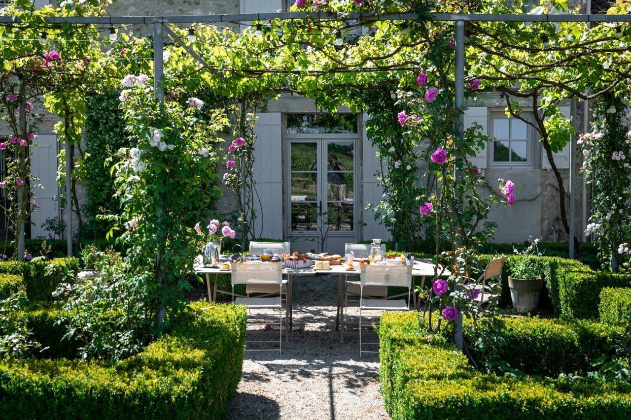 King Room with Garden View in Sainte-Radegonde, Région de Libourne