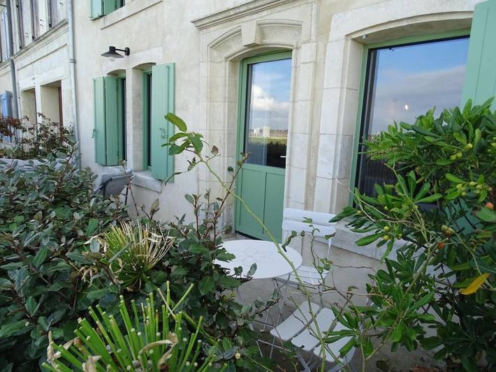 Location de vacances pour 2 personnes, avec Terrasse et Vue à Port-des-Barques