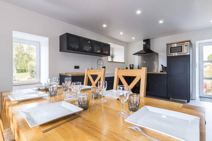 Gîte pour 6 personnes, avec jardin et terrasse à Le Val-Saint-Père - 4