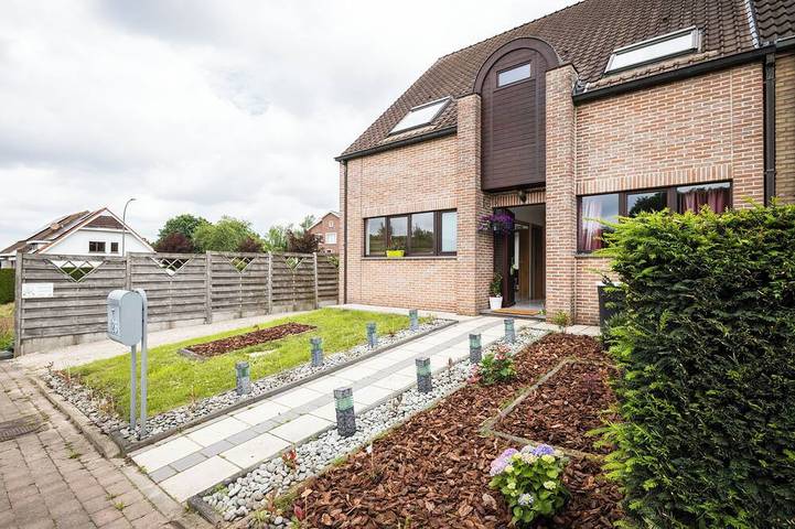 Location de vacances pour 8 personnes, avec terrasse et jardin à Zaventem - 4