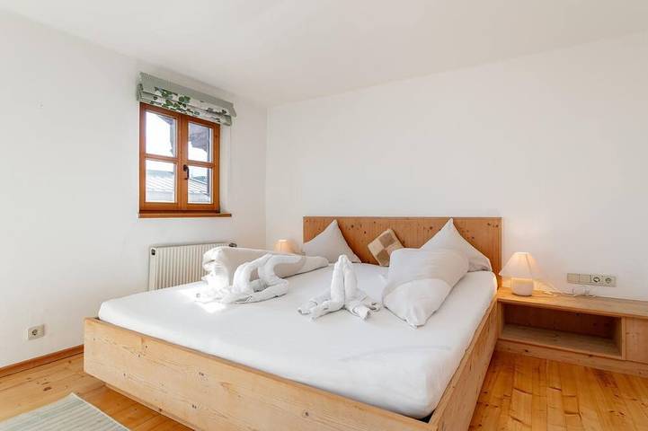 Chalet für 8 Personen, mit Garten und Sauna in Kitzbühel - 2