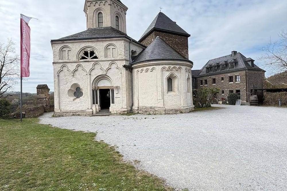 Oberburg | Einzigarte Ferienwohnung in historischer Burg. in Kobern-Gondorf, Osteifel