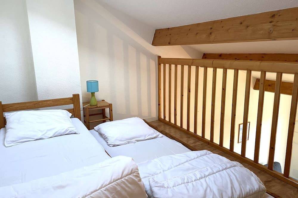 Maison 2 pièces à 200m de la mer avec piscine chauffée in Bretignolles-sur-Mer, Vallée de la Loire