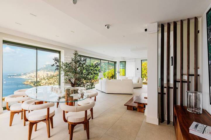 Villa pour 8 personnes, avec Terrasse et Jardin à Roquebrune-Cap-Martin - 2