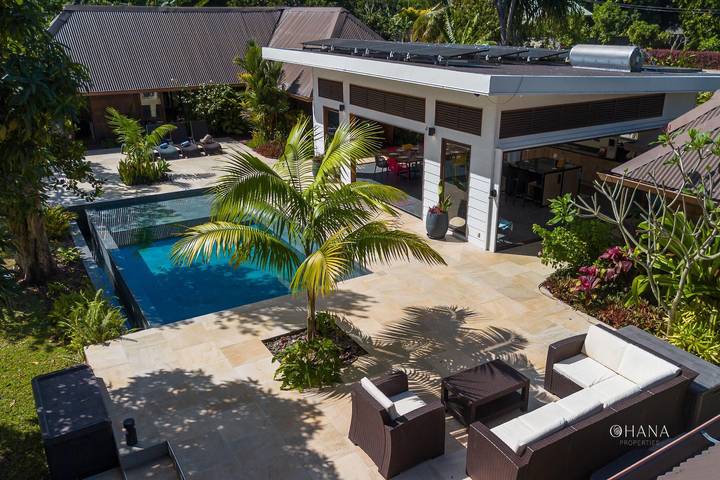 Villa Te Nunoa - Polynesian Villa w/ salt water pool in Haapiti, Mo'orea