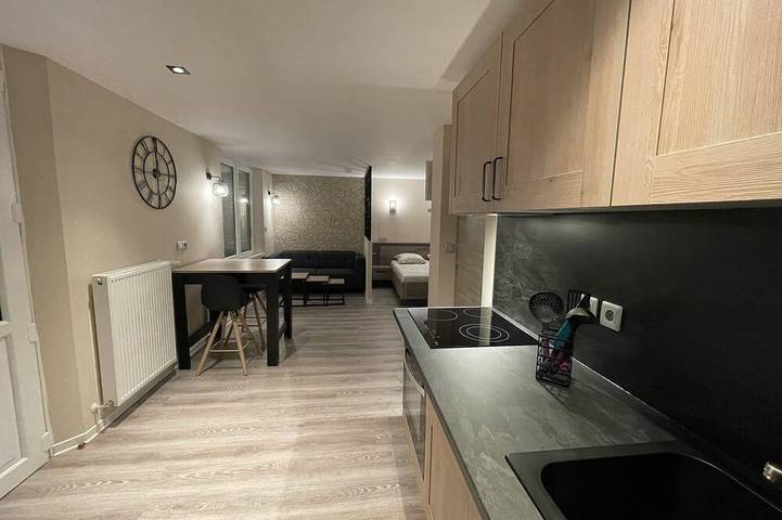 Gîte pour 2 personnes, avec terrasse et jardin à Bourseville
