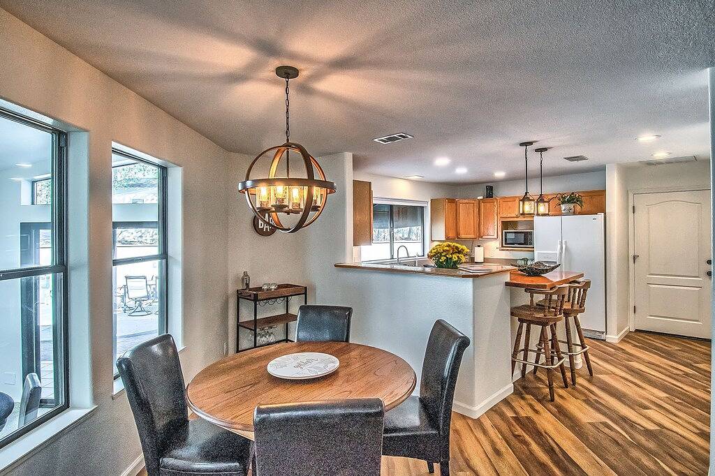 Beautiful Country House in Shasta Lake