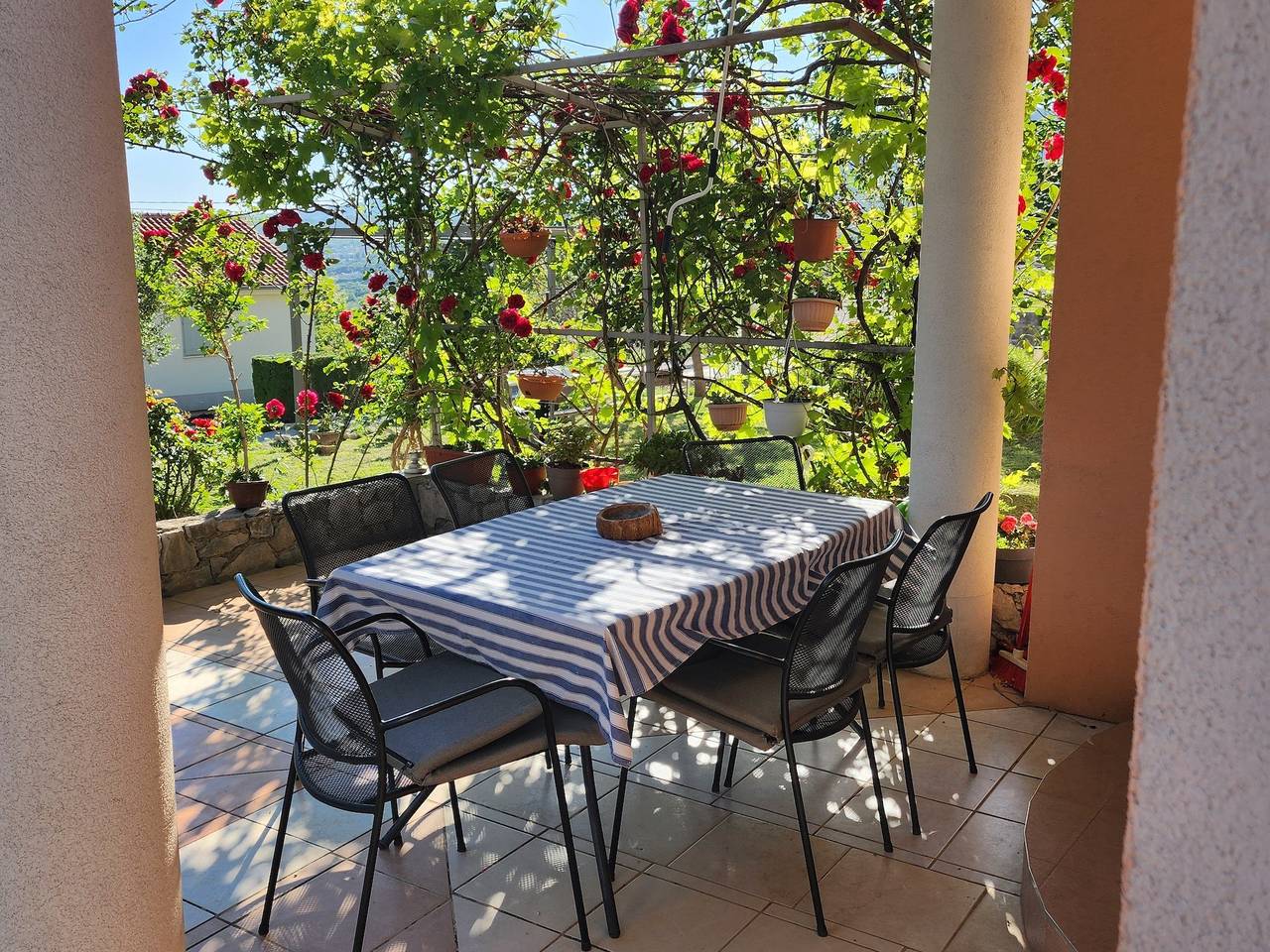 Entire apartment, Two bedroom apartment with terrace and sea view Kaštel Stari, Kaštela A-24406-a in Kastel Stari, Kaštela