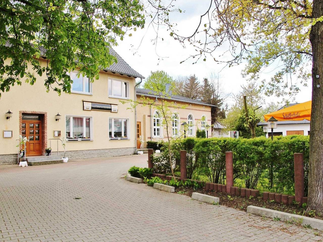 Ganze Ferienwohnung, Gasthof & Pension Zur Friedenseiche (Pension) - Doppelzimmer  Haustier gestattet, max. 2 Personen in Lohsa, Lausitzer Seenland