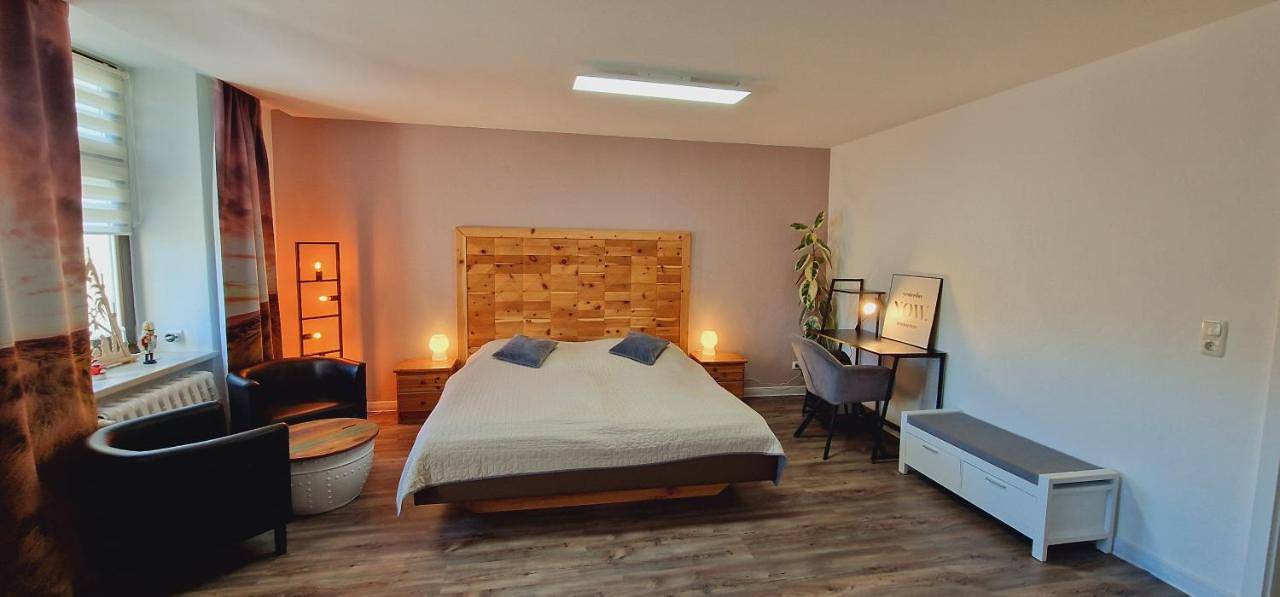 Ganze Wohnung, Großzügige Fewo Peter in Bärenstein in Bärenstein, Erzgebirge
