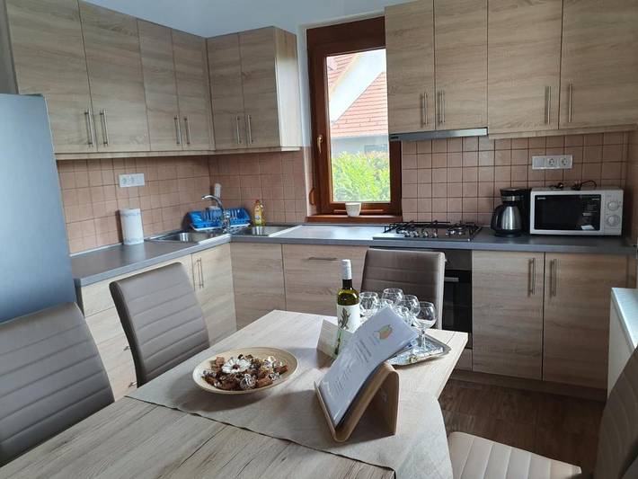 Ferienhaus für 6 Personen, mit Garten und Ausblick sowie Seeblick in Balatonakali - 2