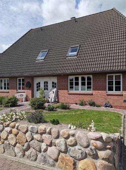 Ferienwohnung für 4 Personen, mit Garten und Terrasse - 1